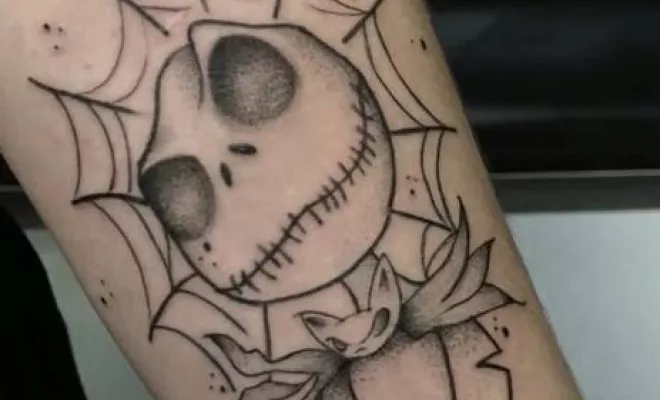 Tatouage frais, Cannes, Alabama Knox Tatoo